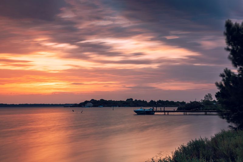 sunrise seascape colors long exposure Sunrise at Les Cabanes de Sigean фото превью