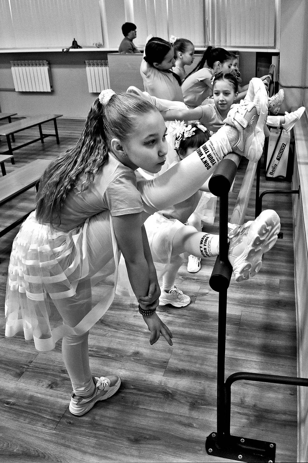 девушка, танец, чб, апатиты, репетиция, Николай Смоляк