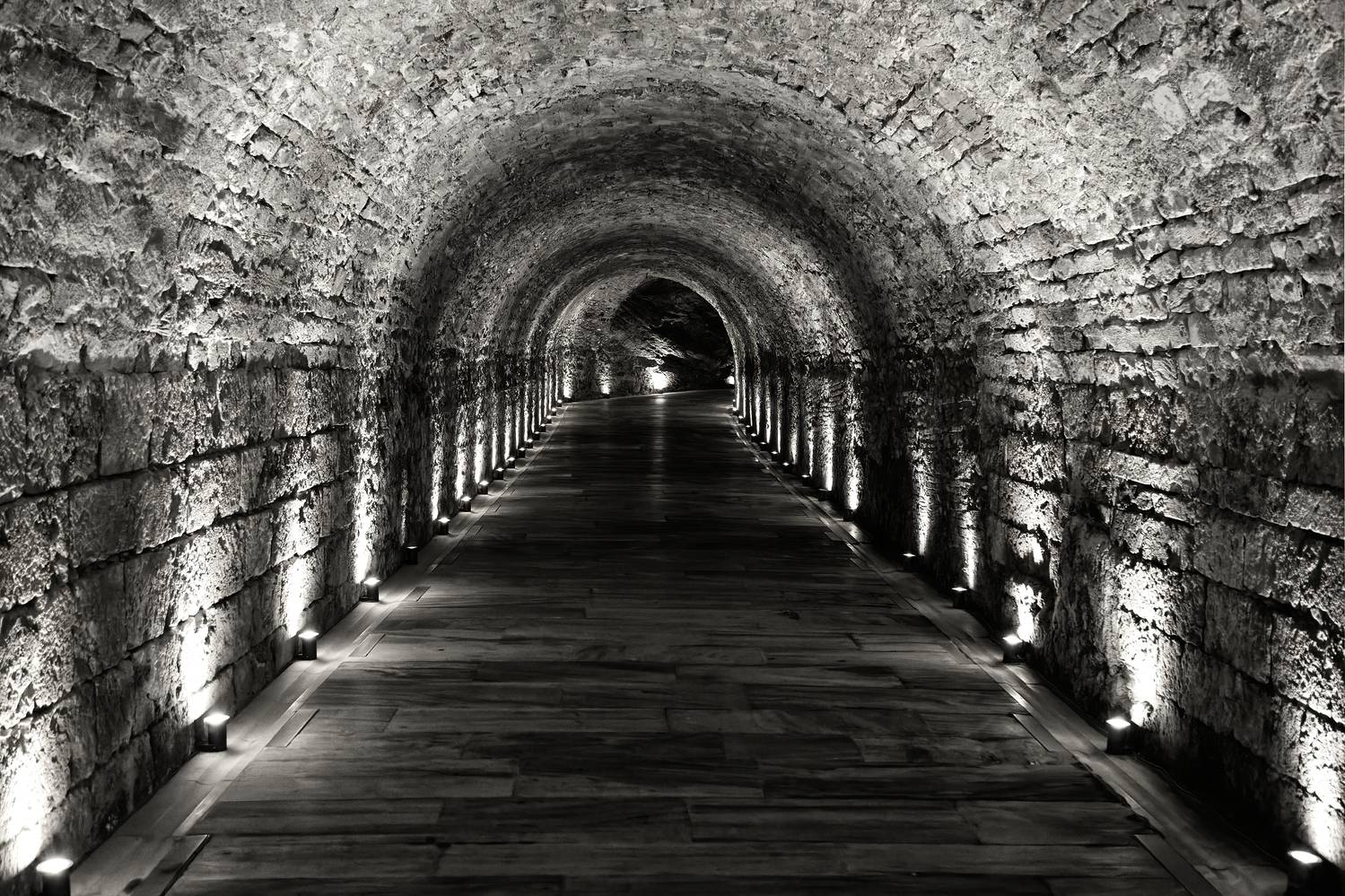 #Black #Black-and-white #Symmetry #Tints and shades #Arch #Monochrome photography #Darkness #Monochrome #Wood #Pattern #Light #murbel #ancient, Shpek Andrey