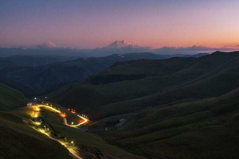 кавказ, кабардино-балкария, горы,  эльбрус, закат, закат в горах Вечер с видом на Эльбрус фото превью