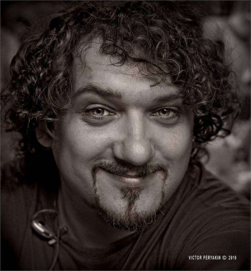 , Виктор Перякин