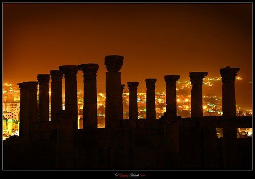 # Джераш ночью #