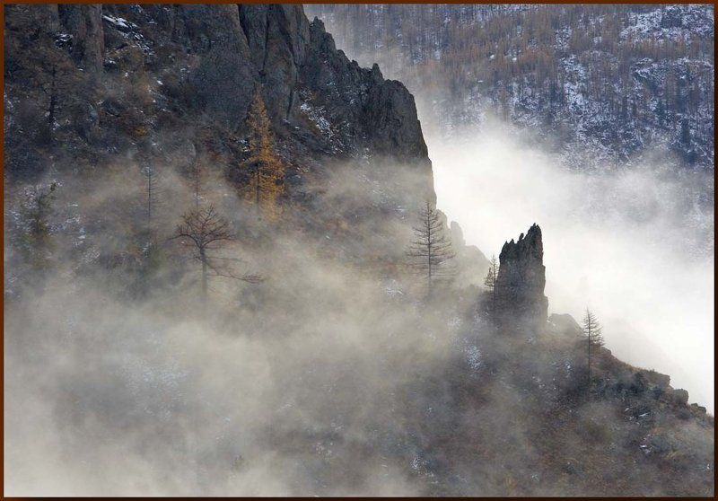 Рассвет над Усть-Мажоем фото превью