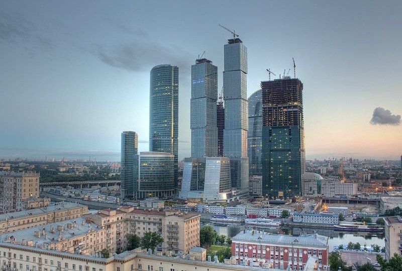 крыша, крыши, город, москва, рассвет, утро, ммдц, небоскрёбы ММДЦ на рассвете фото превью