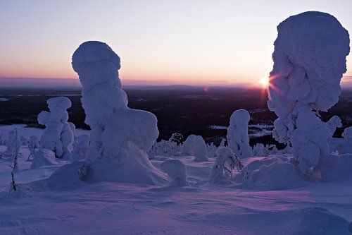 Днесь на Лысой