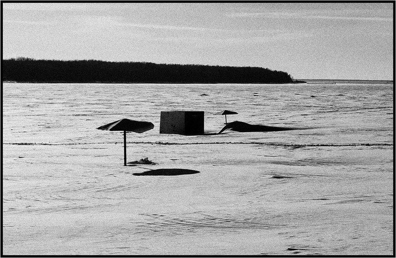 Пляжный минимализм фото превью