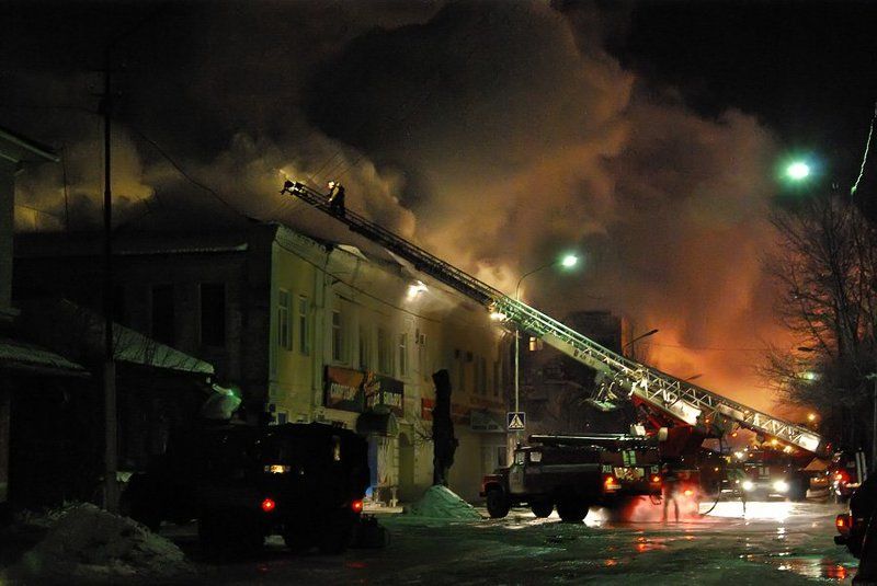 пожар, пожарный Работа - Пожарный фото превью