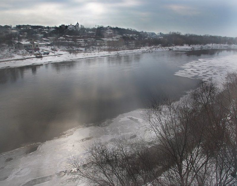 город, река, весна, март Первовесеннее фото превью