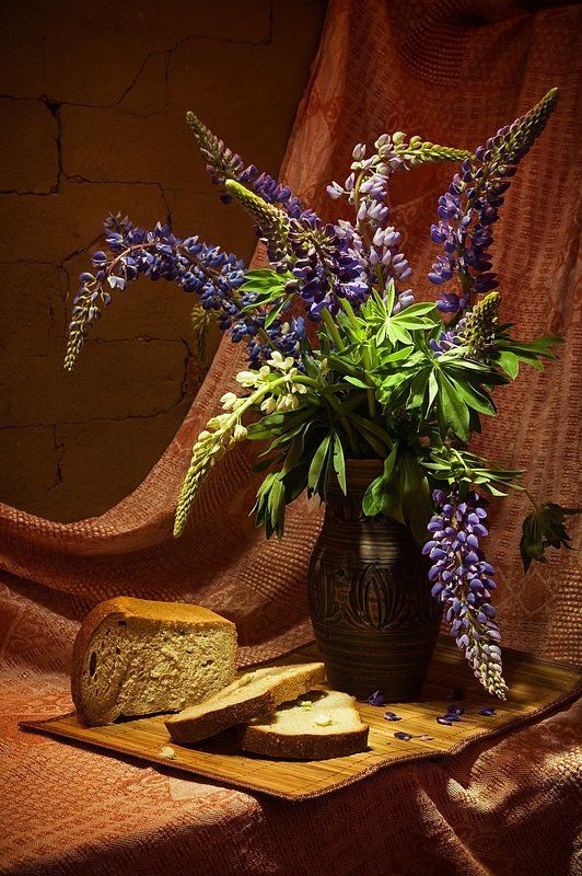 люпин, натюрморт Натюрморт с люпинами фото превью