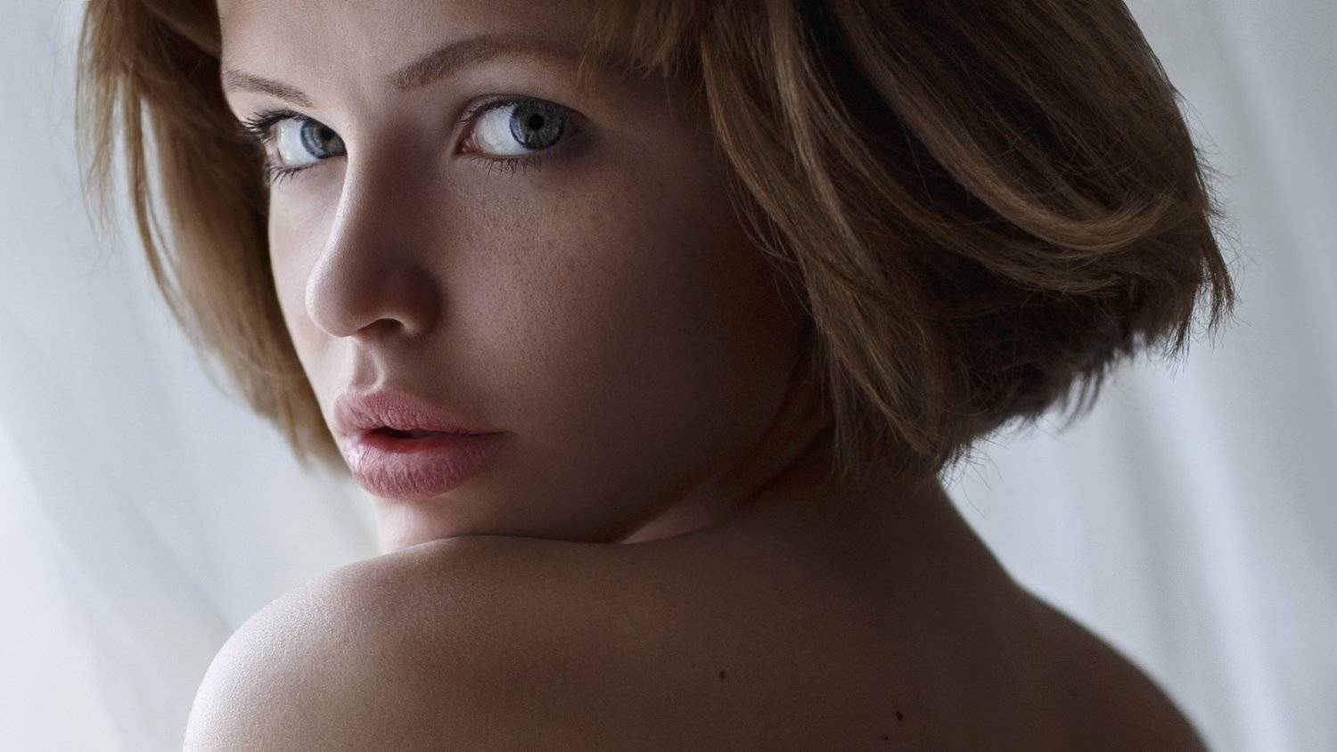 голубые глаза, мягкий свет, светлые волосы, каре, девушка, женщина, прическа,blue eyes, soft light, blond hair, square, girl, woman, hairstyle, portrait, портрет, headsho, Александра Маркварт