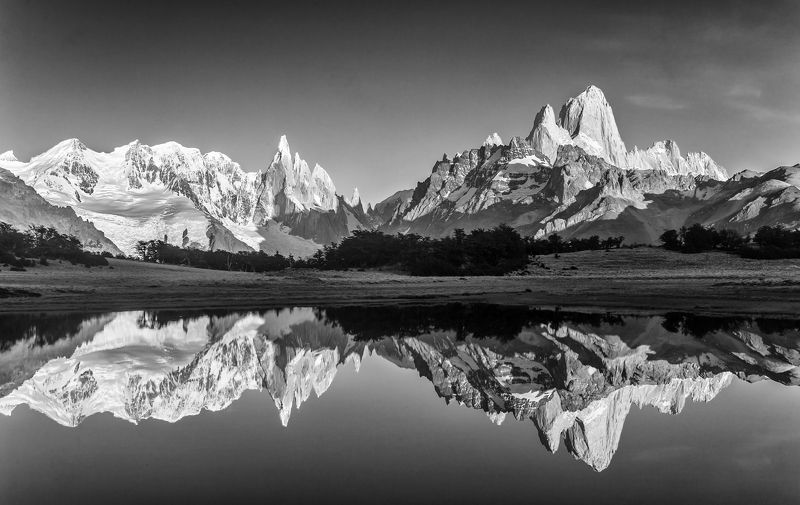 Отражение фото превью