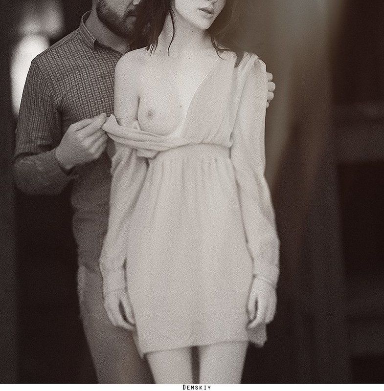 Грудь ню, Девушка *** фото превью