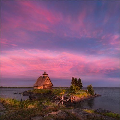 / У Белого моря /