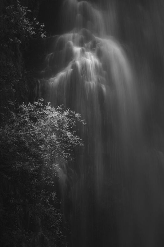 The Cold Caress фото превью