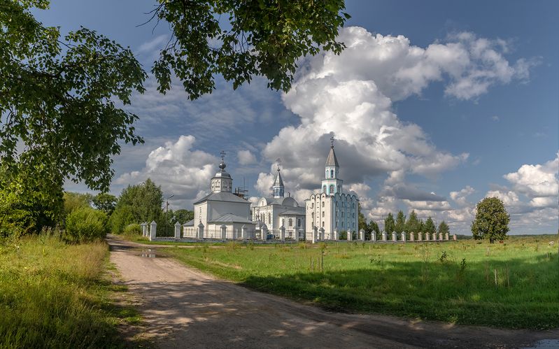 церковь, монастырь, небо, тучи Жарким летом 2. фото превью