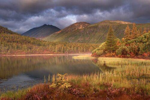 Парит немного...