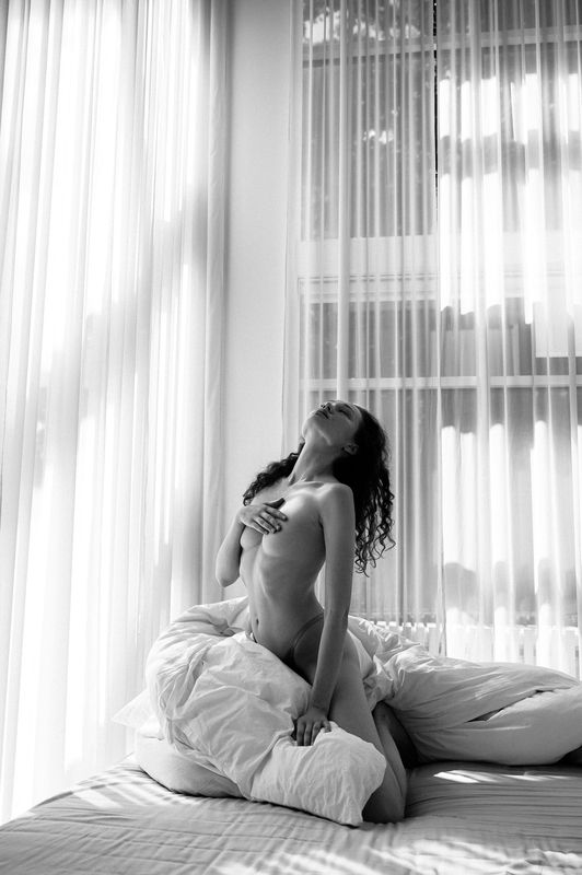 ню, nu, nuart, девушка, girl, будуар, boudoir, монохром, чернобелое, monochrome, фотостудия, studio Veil фото превью