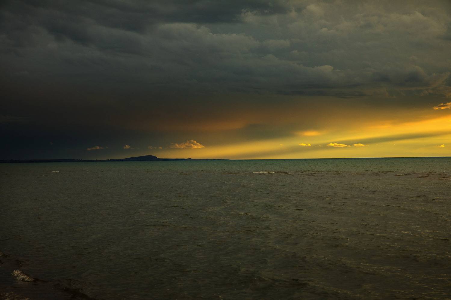 abashkin sergey,абашкин сергей, природа, forest, nature, пейзаж,озеро, горы, кыргызстан, облака, тянь-шань, скалы, киргизия, иссык-куль, закат, Абашкин Сергей