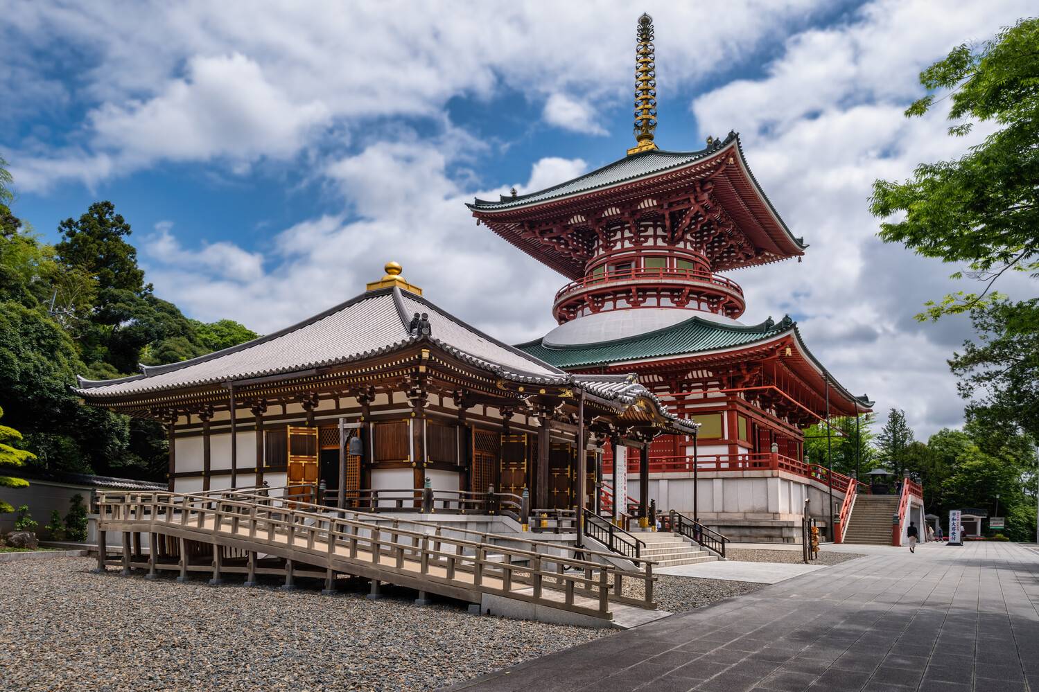 #Cloud #Sky #Tree #Chinese architecture #Temple #Facade #Leisure #Composite material #Plant #Roof, Shpek Andrey