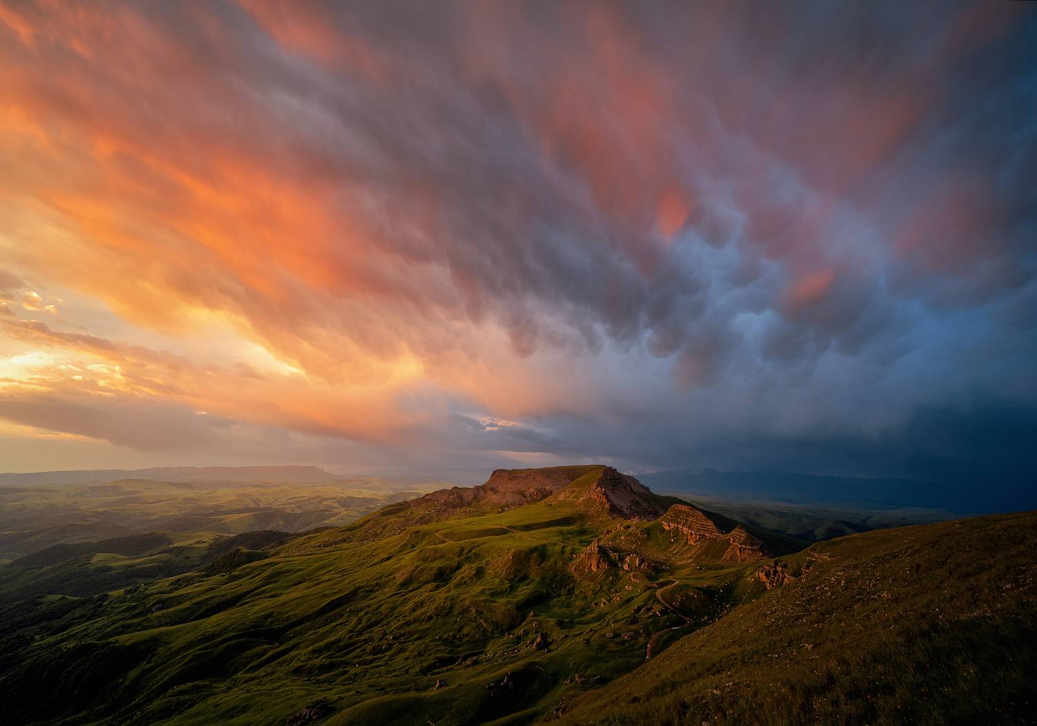 приэльбрусье, бермамыт, мамматусы, рассвет, Мазурева Анастасия