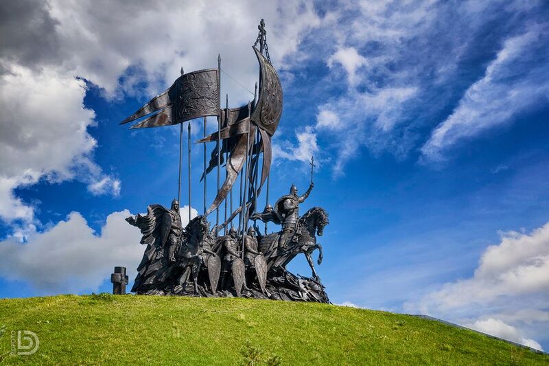 псков, памятник, невский Памятник Александру Невскому с дружиной фото превью