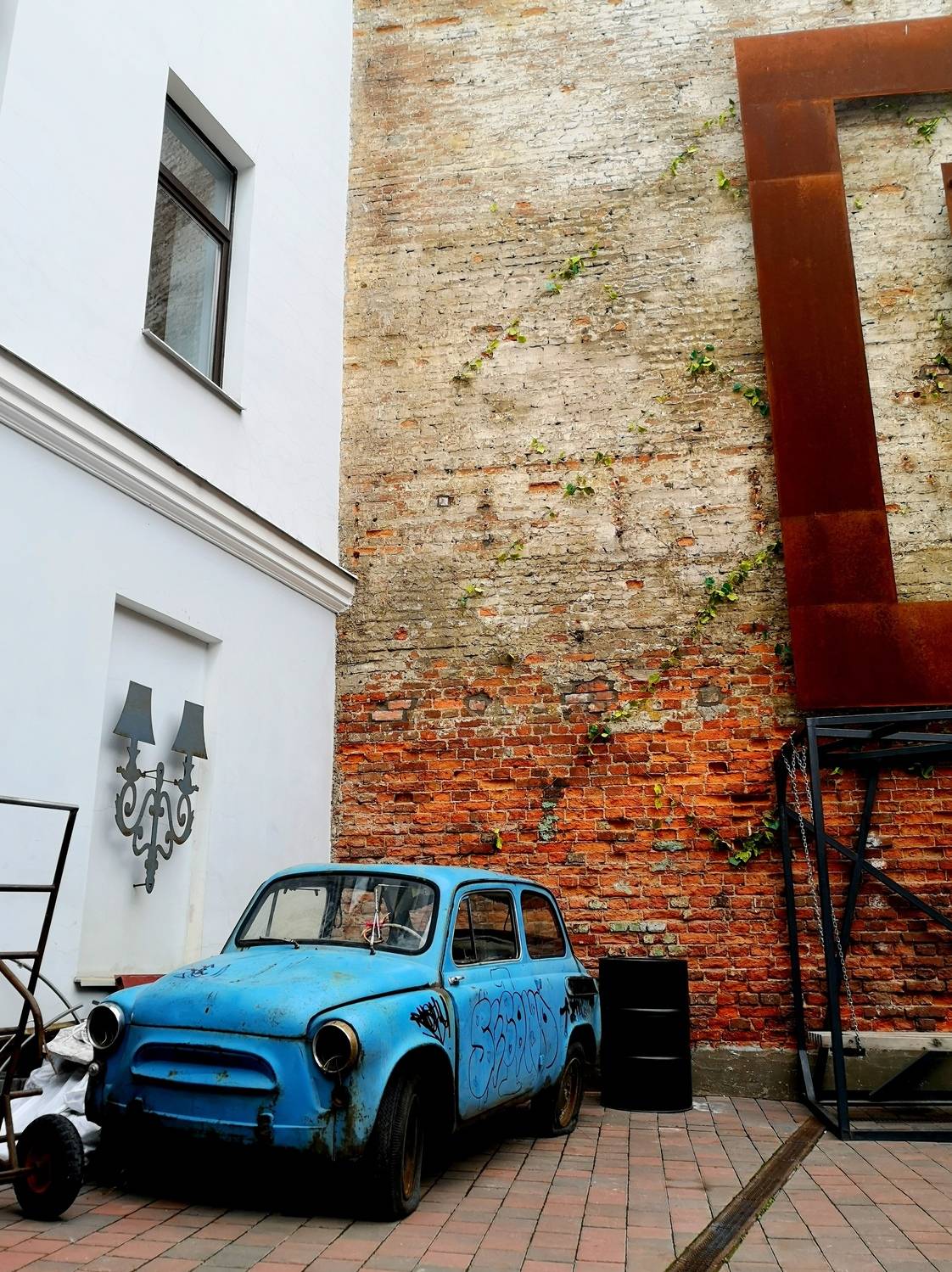 , Антон Лаба