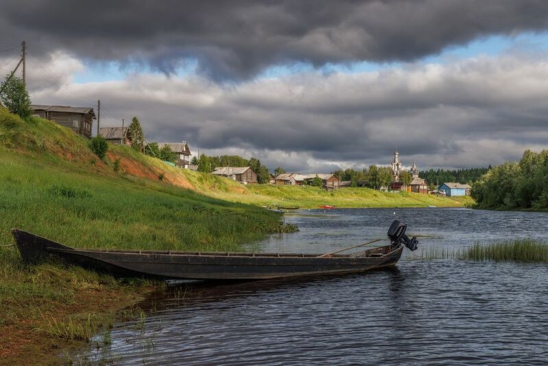 кимжа, река, лодка, ейзаж, облака Свет и тень над северной деревней. Кимжа фото превью