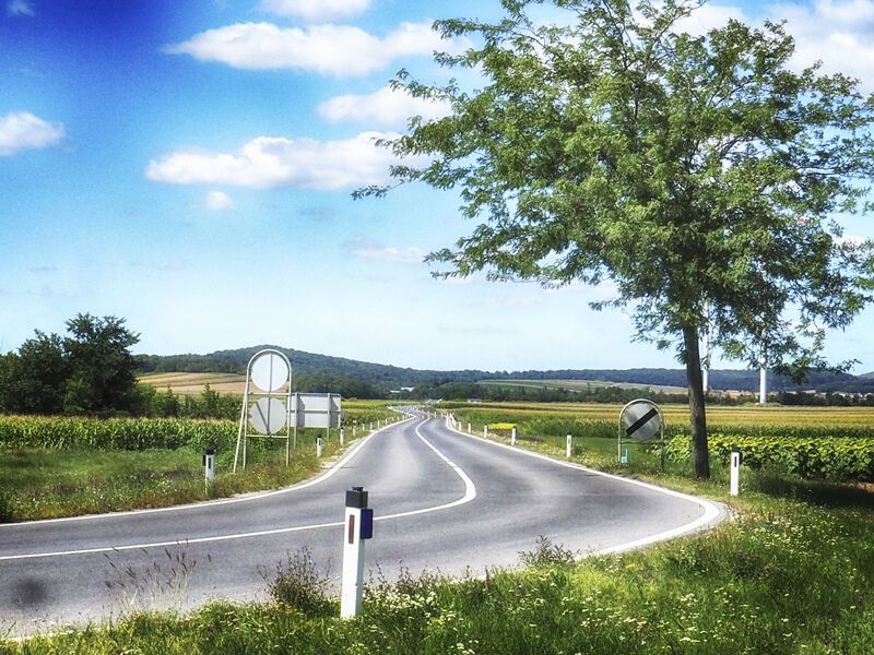 Country roads фото превью