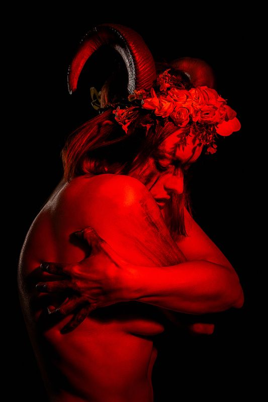 Lilith фото превью