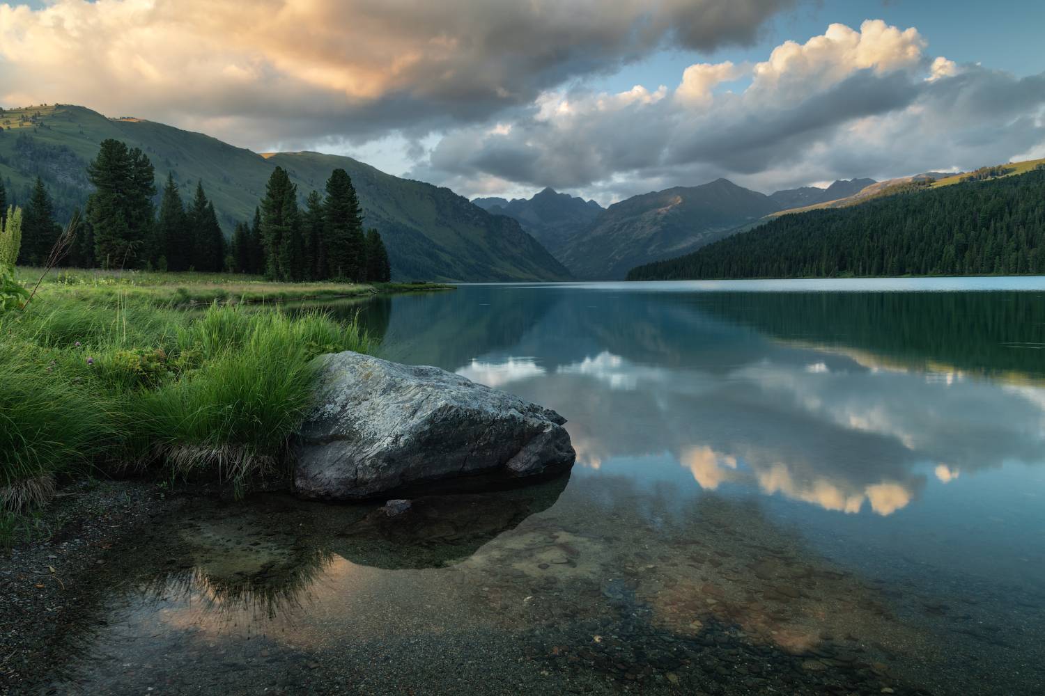 алтай, горный алтай, пейзажи алтая, усть-коксинский район, горное озеро, altay mountains, летний алтай, горы, горная тайга, катунский хребет, катунский заповедник, озеро, тайменье, Рубан Елена