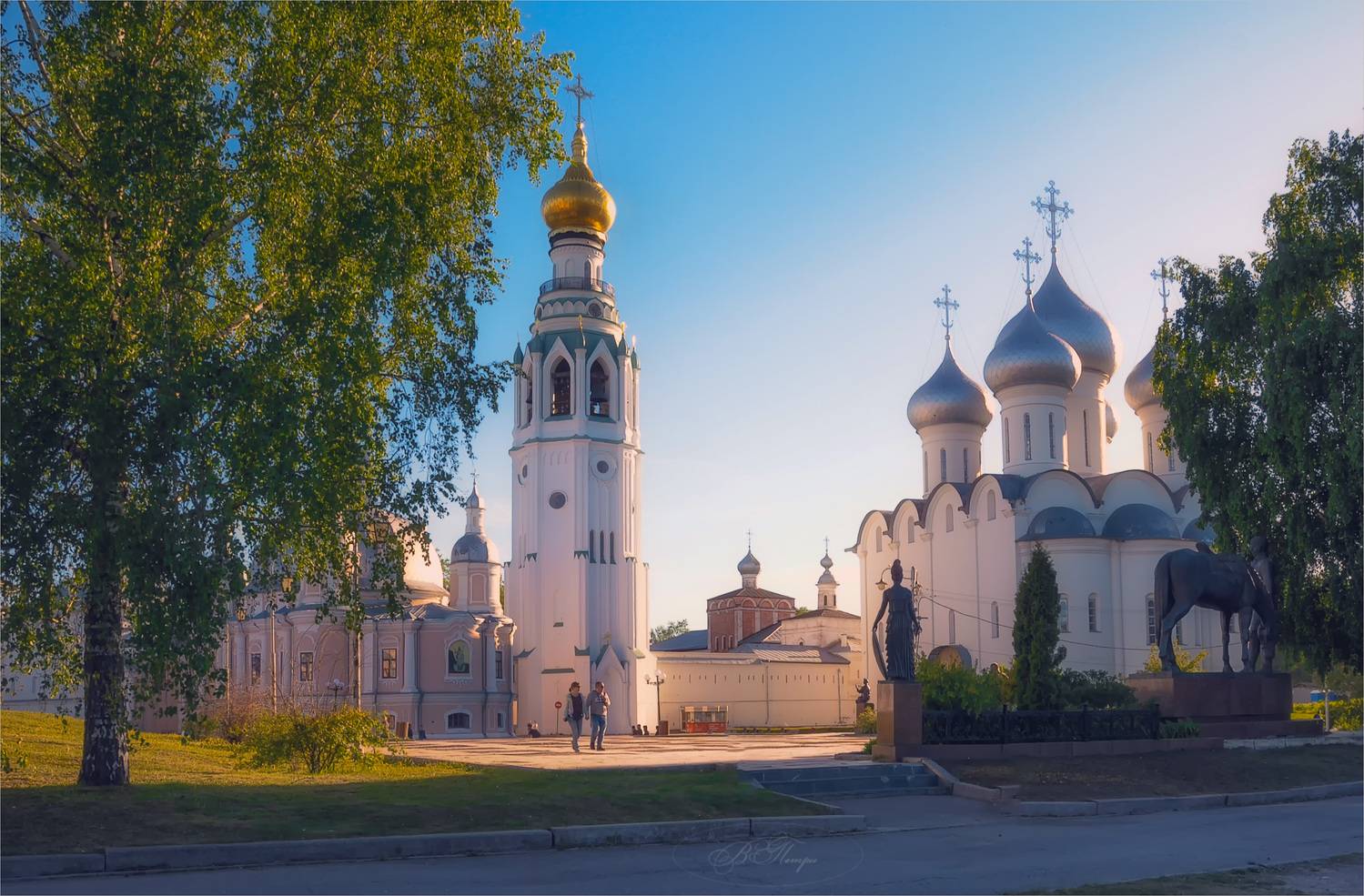 храмы скульптура люди, Вера Петри