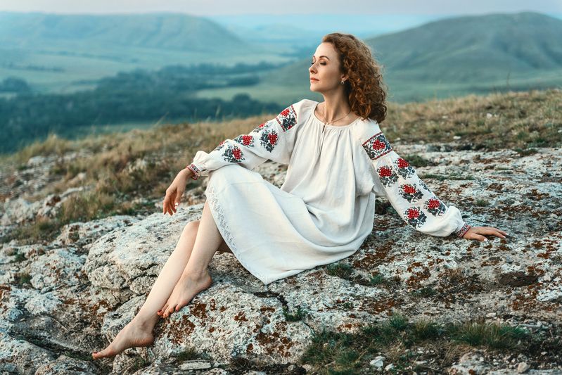 женский портрет, природа, горы, женщина Анна, Долгие Горы фото превью