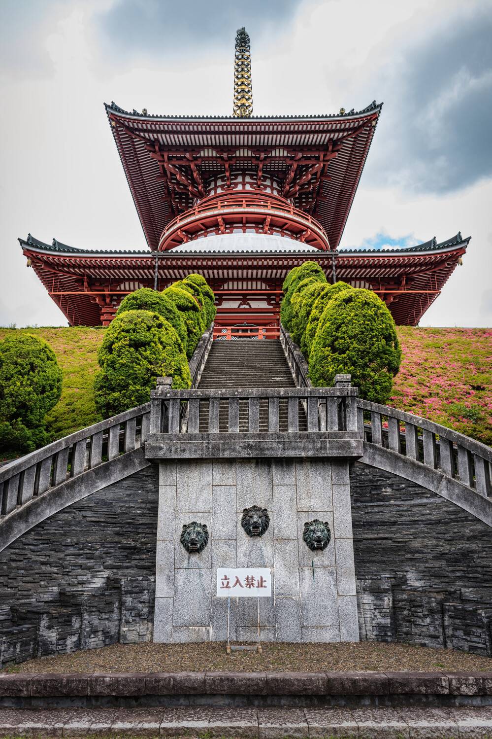 #Cloud #Sky #Tree #Chinese architecture #Temple #Facade #Leisure #Composite material #Plant #Roof, Shpek Andrey