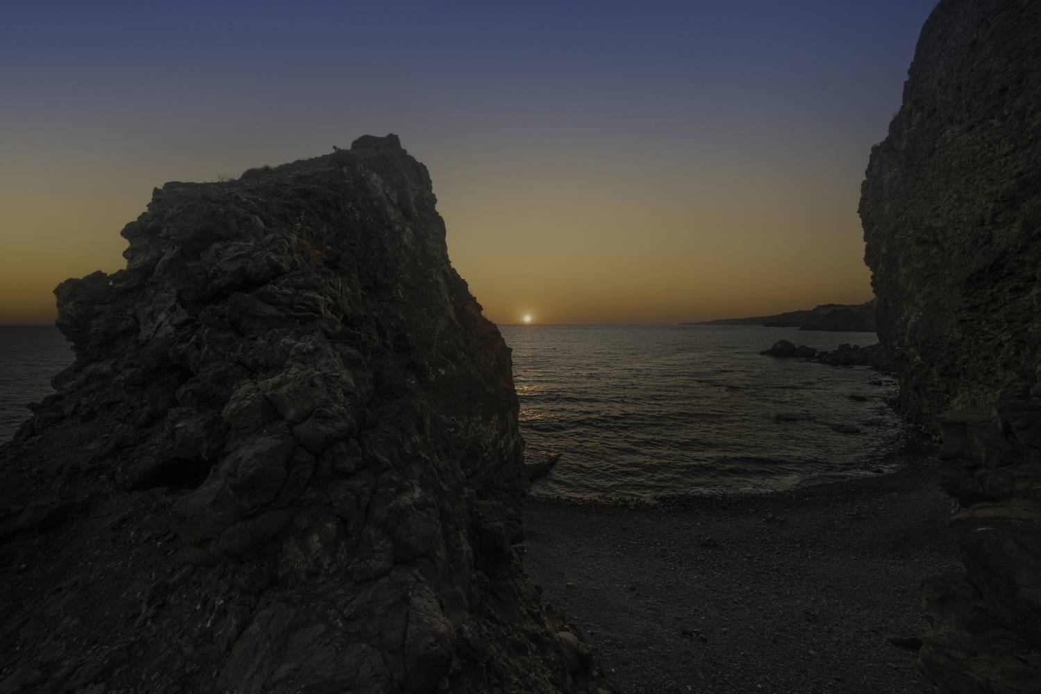 Россия, Крым, Севастополь, мыс Фиолент, Закрытый пляж, закат, Гаврилов Юрий