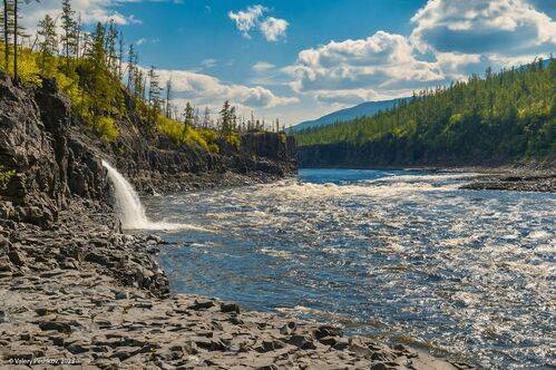 Водопад на Курейке