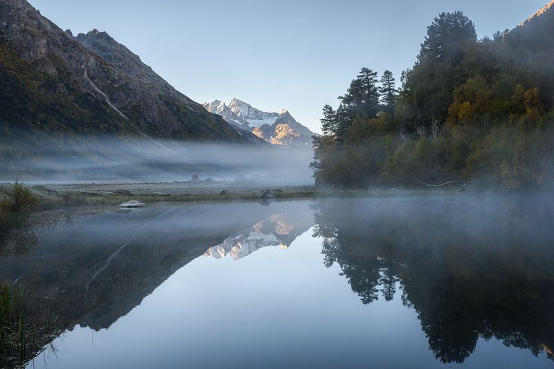 кавказ, горы, карачаево-черкесия, кчр, архыз, маруха, озеро, горное озеро, туман, рассвет в горах, mountains Туманное озеро фото превью
