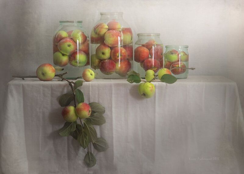 Сентябрь. Яблоки фото превью