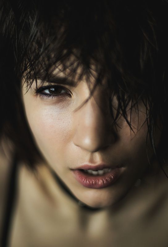 смотри на меня фото превью