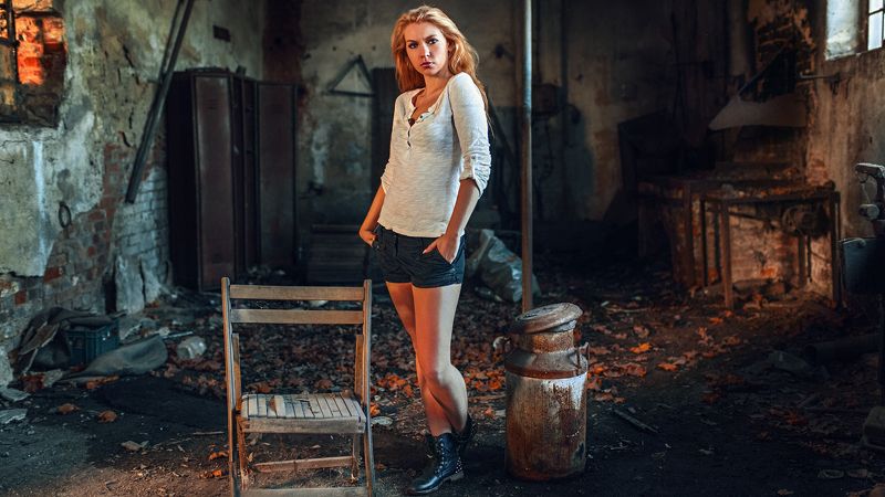 Color, Fashion, Mood, Portrait Caroline фото превью