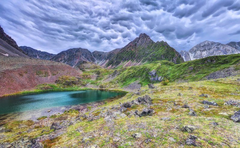 Трубчатые облака в Восточных Саянах фото превью