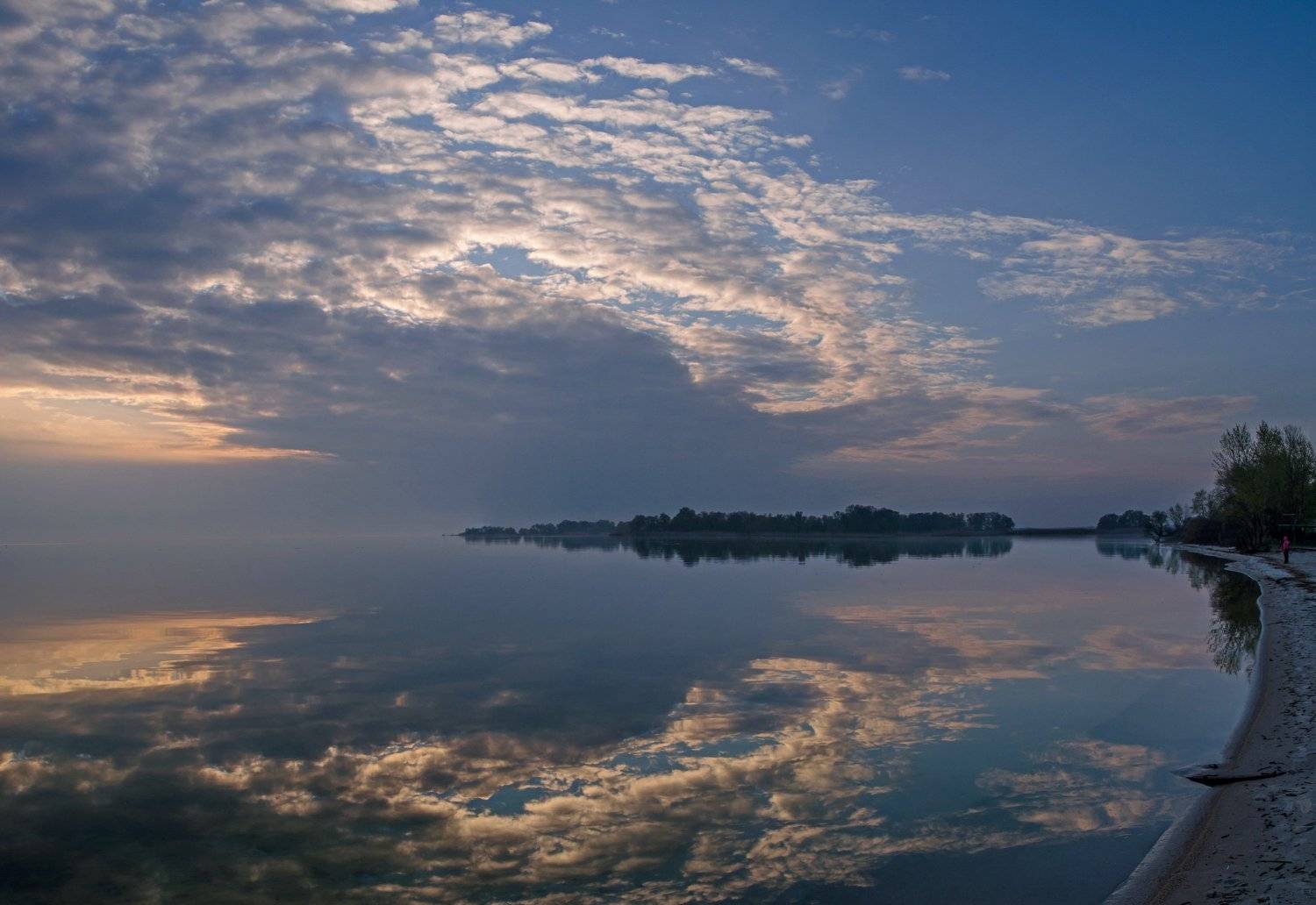 , Валерий Наумов
