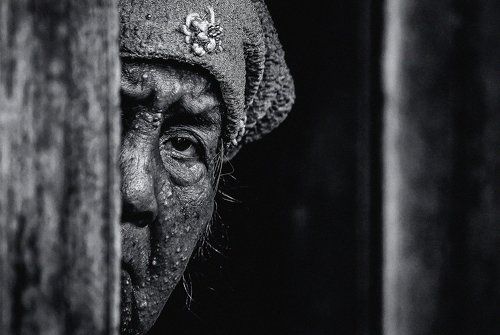 OLD WOMEN