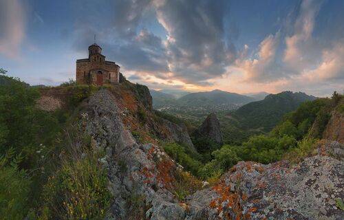 Рассвет над Коста Хетагурова