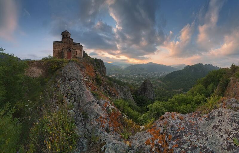 карачаево чераессия, коста хетагурова, шоанинский храм, рассвет Рассвет над Коста Хетагурова фото превью