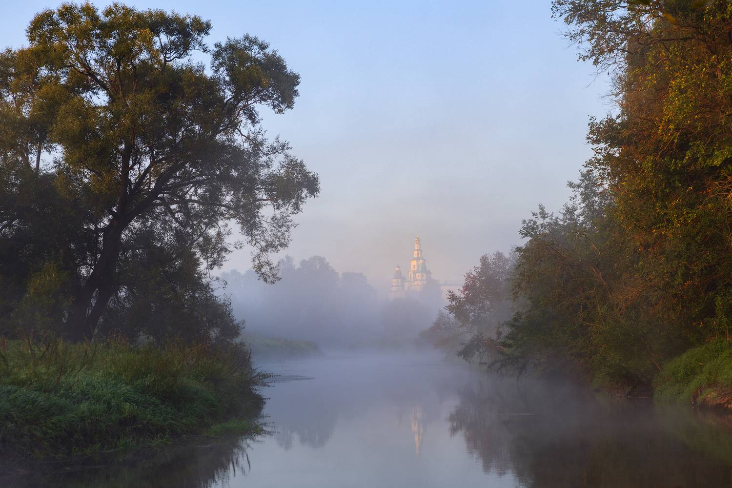 истра, храм, подмосковье, утро, туман, осень, Александр Стрельчук