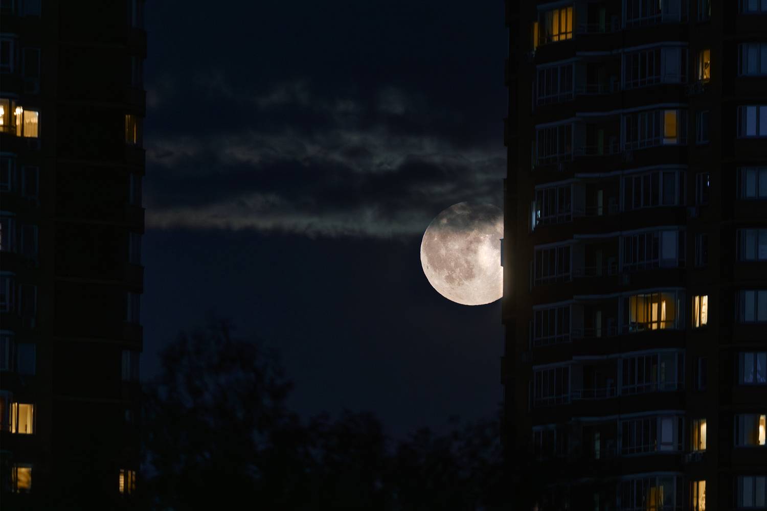 полнолуние, город, облака, Владимир Кочкин