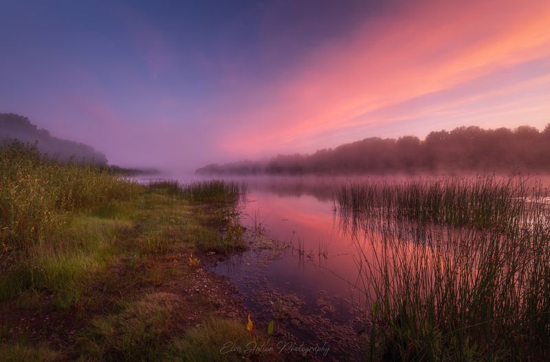 Туманная заря фото превью