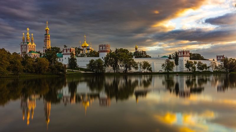 новодевичий, монастырь, закат, москва Новодевичий монастырь фото превью