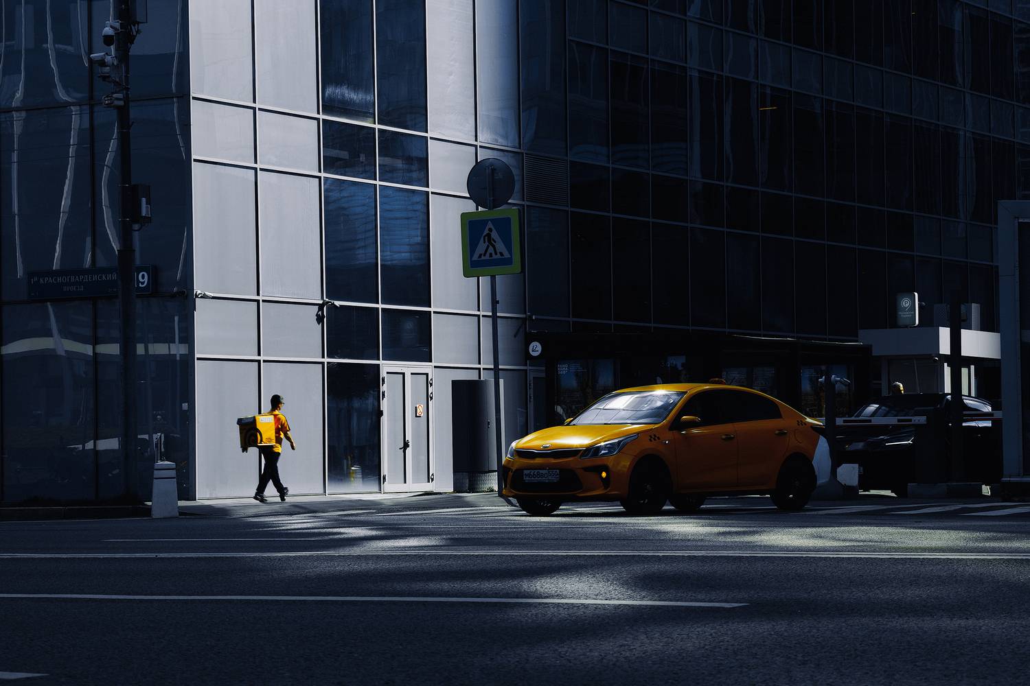 Город, такси, курьер, жёлтый, Владимир Кочкин