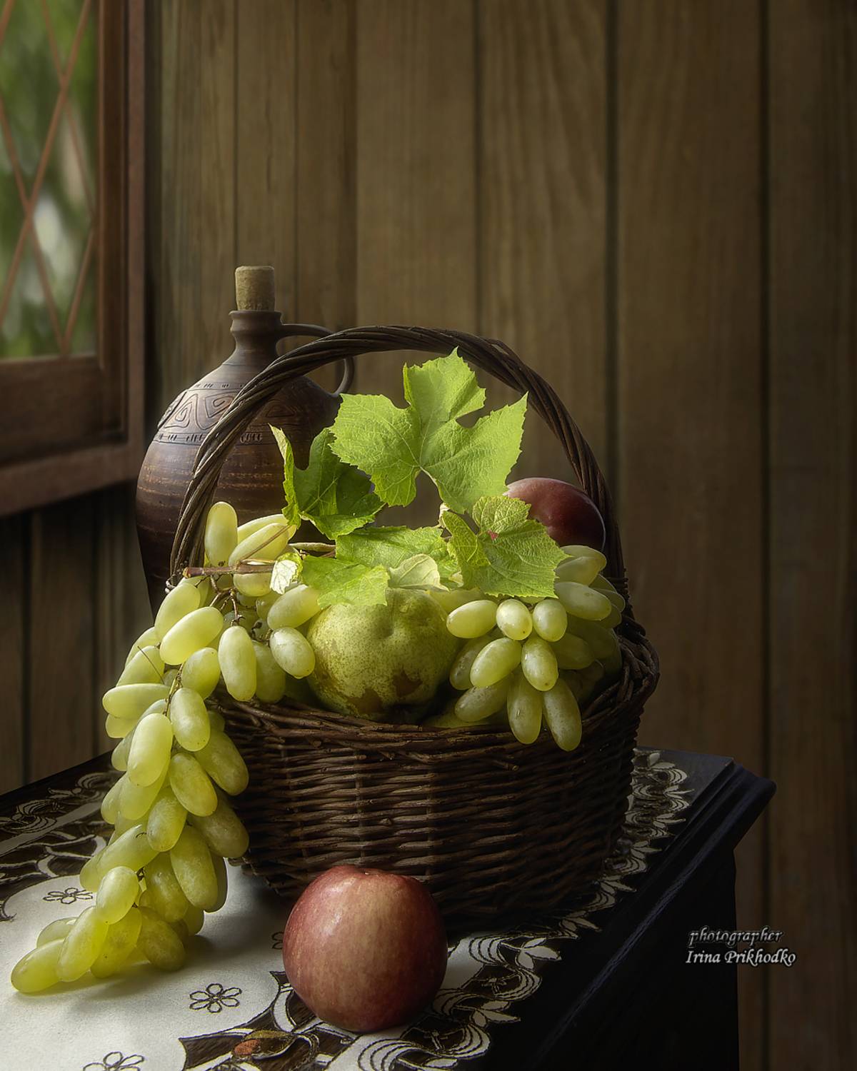 натюрморт, фрукты, виноград, осень, Приходько Ирина